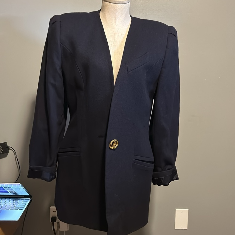 Oleg Cassini Vintage Navy collarless wool blazer single button size M/ L